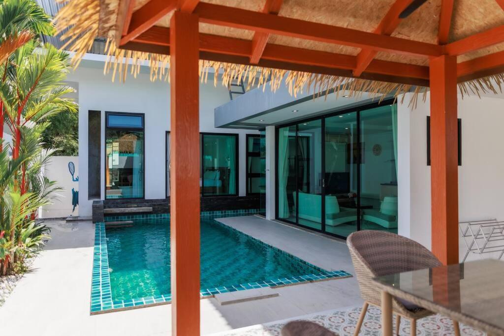 Paradise Found: 2-Bedroom Villa Bliss In Rawai Phuket Exterior photo