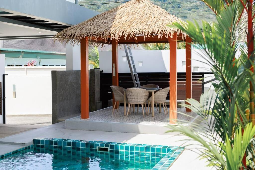 Paradise Found: 2-Bedroom Villa Bliss In Rawai Phuket Exterior photo